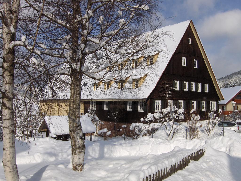 Gutshof-Hotel Waldknechtshof Baiersbronn Exterior foto